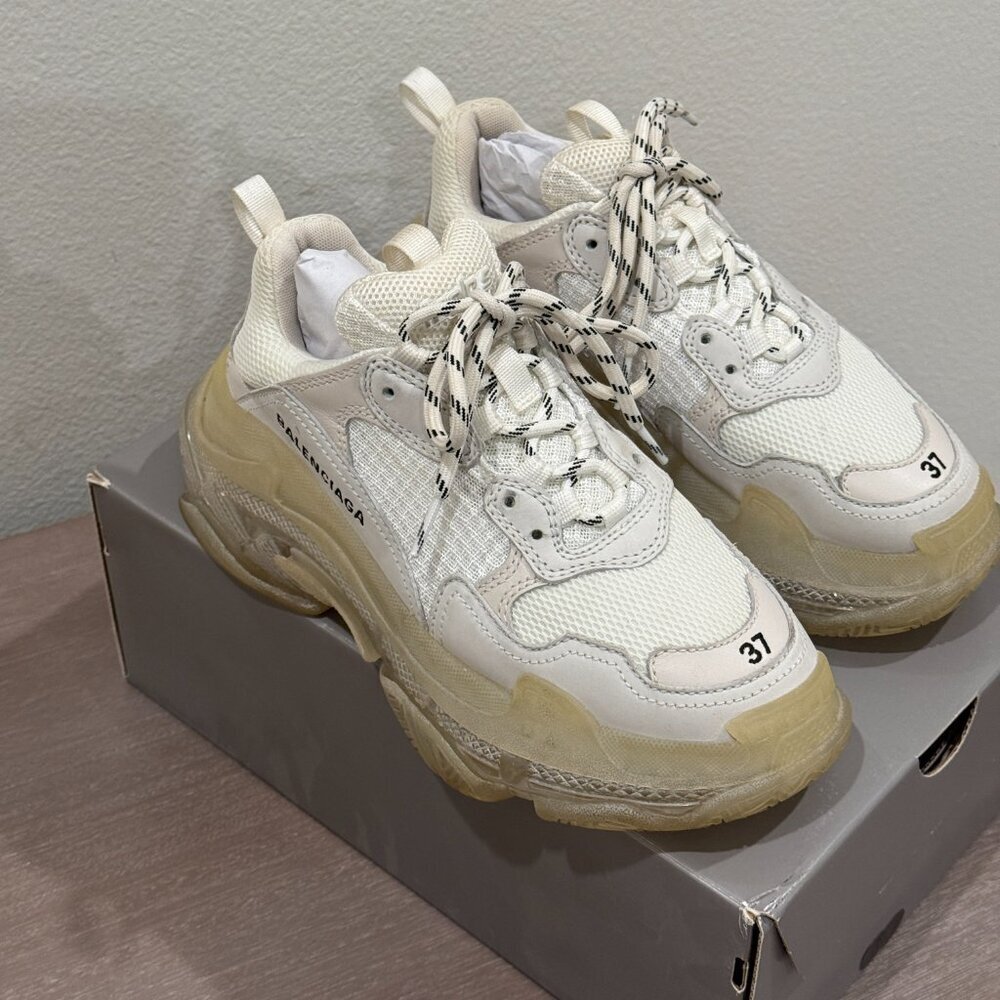 BALENCIAGA WOMEN'S TRIPLE S SNEAKER CLEAR SOLE IN WHITE - Picture 3 of 9
